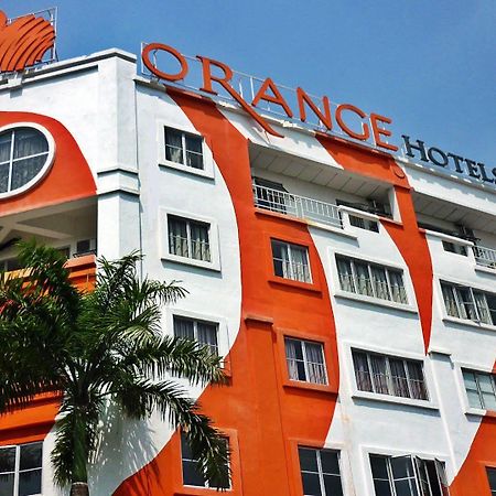 Orange Hotel Kota Kemuning @ Шах-Алам Екстер'єр фото